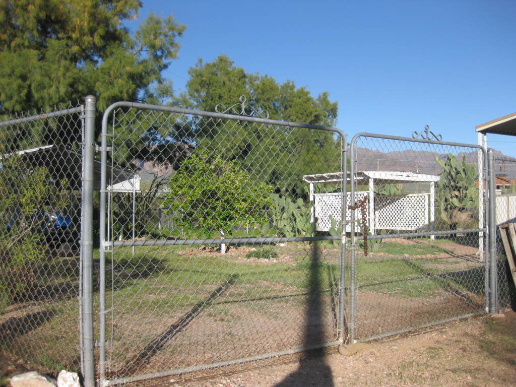275 North Acacia Road Apache Junction, AZ 85119 - Photo 20 of 28 RV Gates