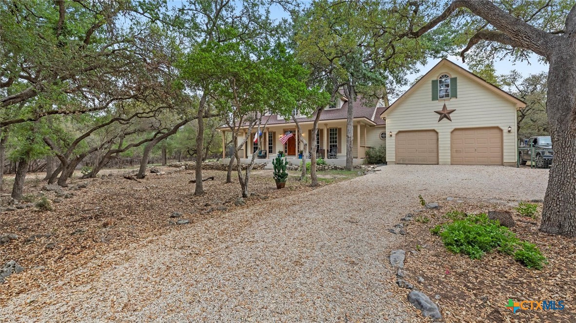 1716 Phantom Rider Trail Spring Branch, TX 78070 - Photo 38 of 43