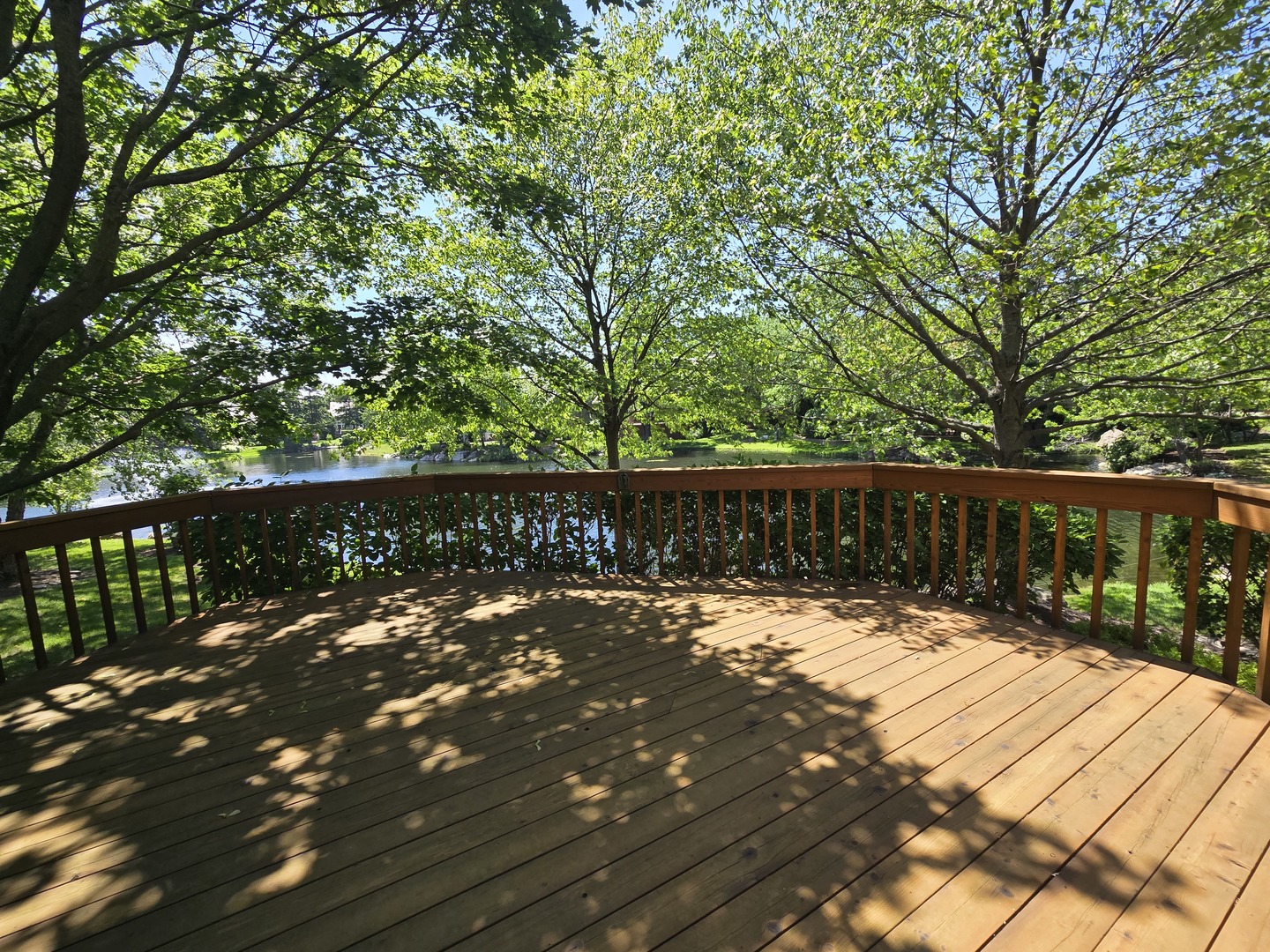 2286 Brookside Lane Aurora, IL 60502 - Photo 27 of 32 a view of wooden deck
