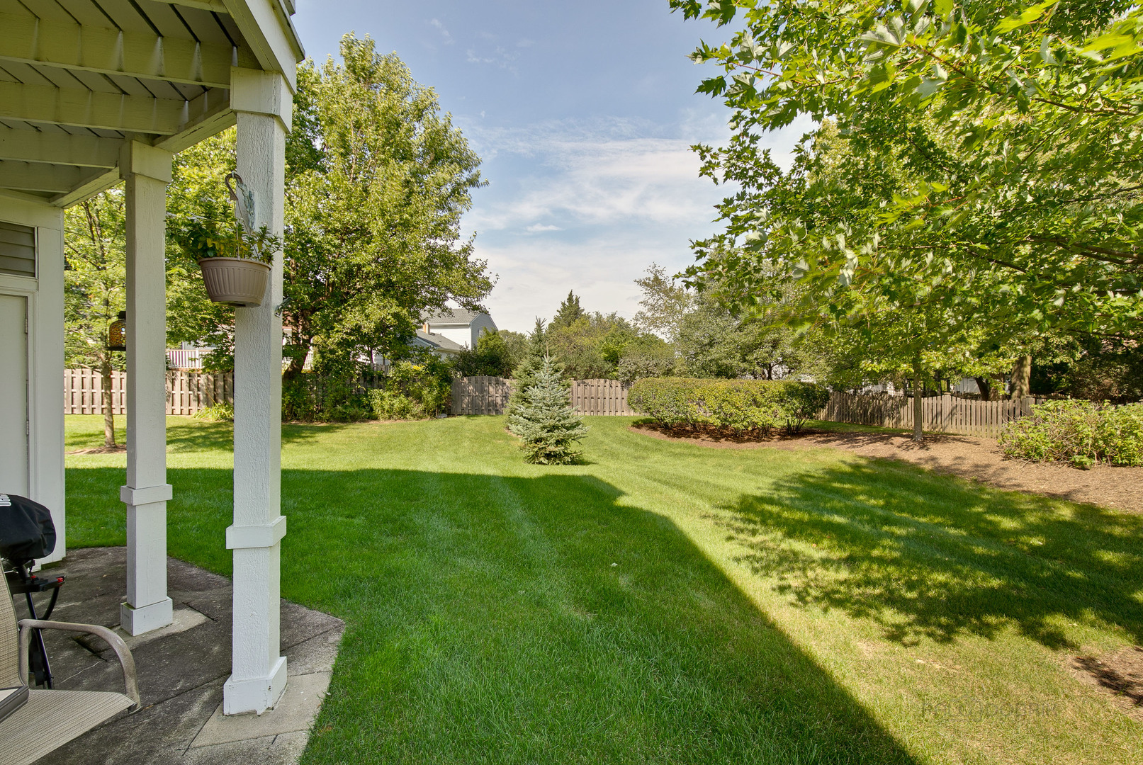 1271 Ranchview Court Buffalo Grove, IL 60089 - Photo 23 of 25 a view of yard with green space