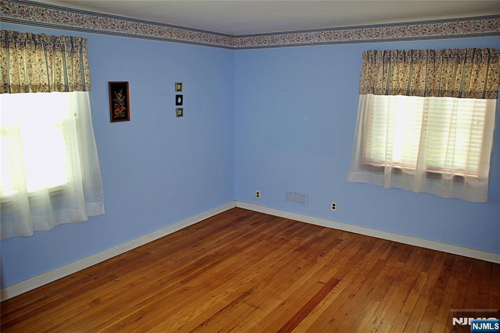 138 11th Street Wood-Ridge, NJ 07075 - Photo 15 of 30 Gallery Image 15
