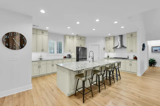 $1,449,900 | 5126 Timber Race Course, Hollywood, SC 29449