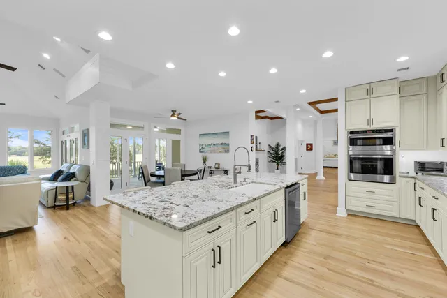 $1,449,900 | 5126 Timber Race Course, Hollywood, SC 29449