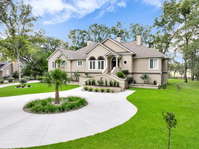 $1,449,900 | 5126 Timber Race Course, Hollywood, SC 29449