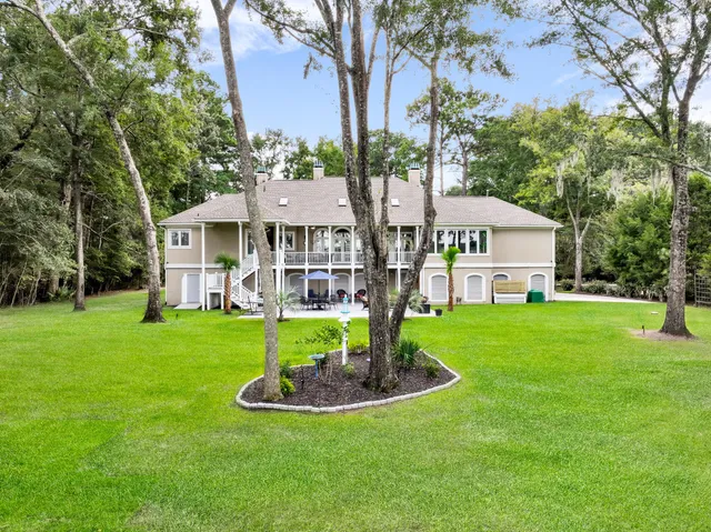 $1,449,900 | 5126 Timber Race Course, Hollywood, SC 29449