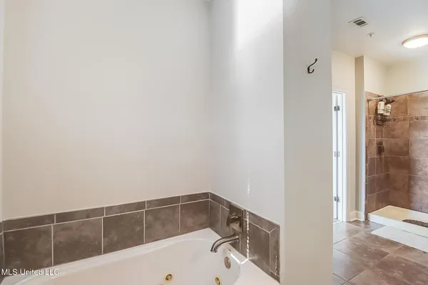 $2,600 | 1400 Mill Road, Unit 30, Gulfport, MS 39507