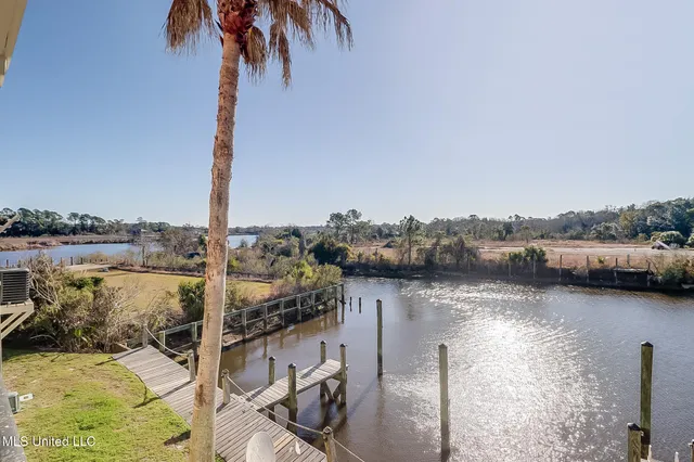 $2,600 | 1400 Mill Road, Unit 30, Gulfport, MS 39507