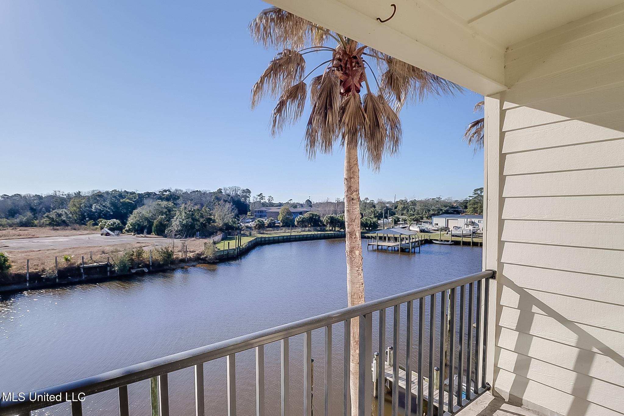 1400 Mill Road, Unit 30 Gulfport, MS 39507 - Photo 26 of 28 Photo Feb 21 2025, 9 52 42 AM (2)