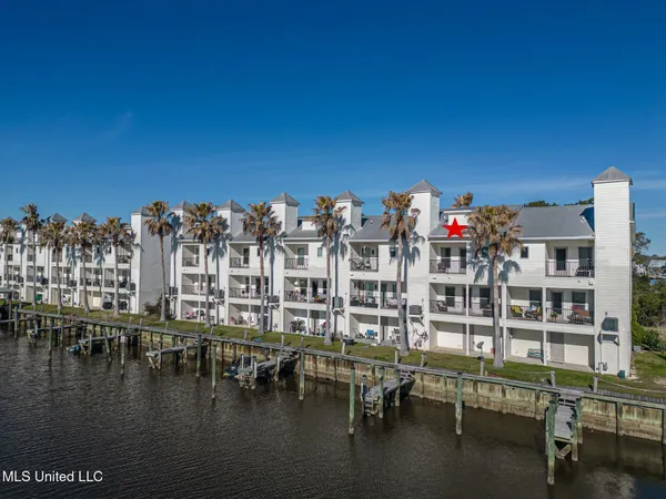 $2,600 | 1400 Mill Road, Unit 30, Gulfport, MS 39507