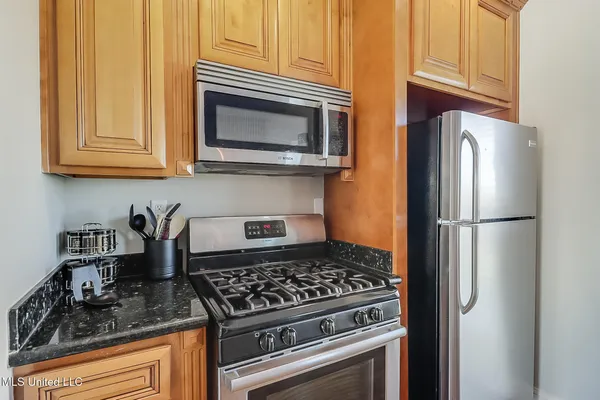 $2,600 | 1400 Mill Road, Unit 30, Gulfport, MS 39507