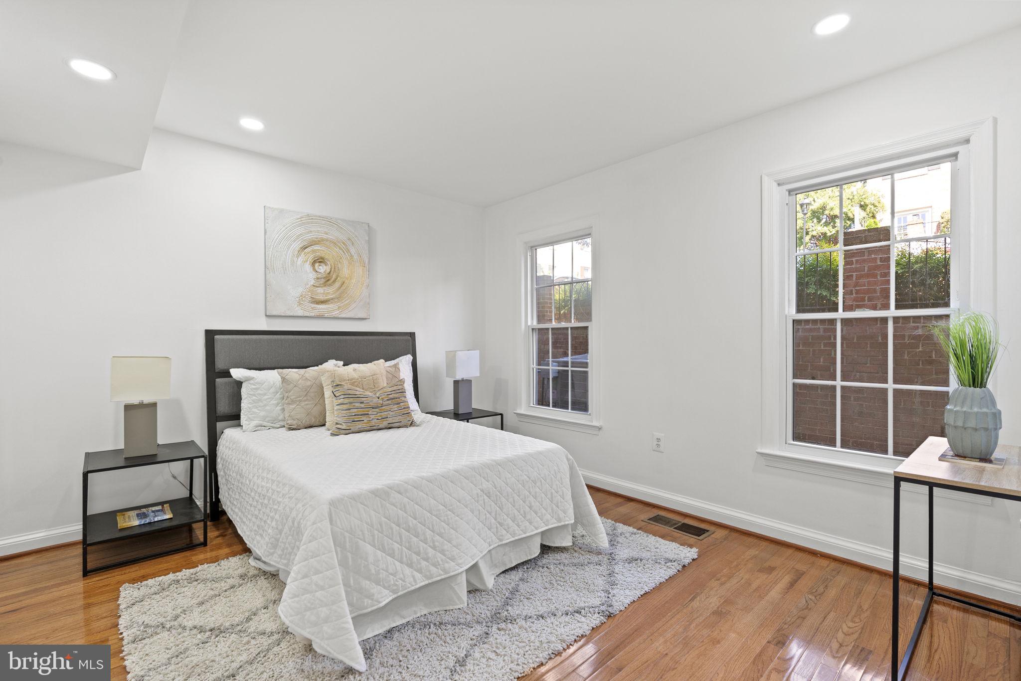 1638 Beekman Place Northwest, Unit D Washington, DC 20009 - Photo 17 of 26 Second Bedroom