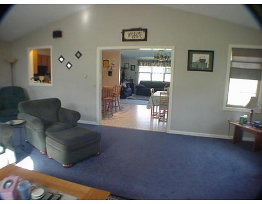 34 Providence Road Grafton, MA 01519 - Photo 5 of 24 Gallery Image 5