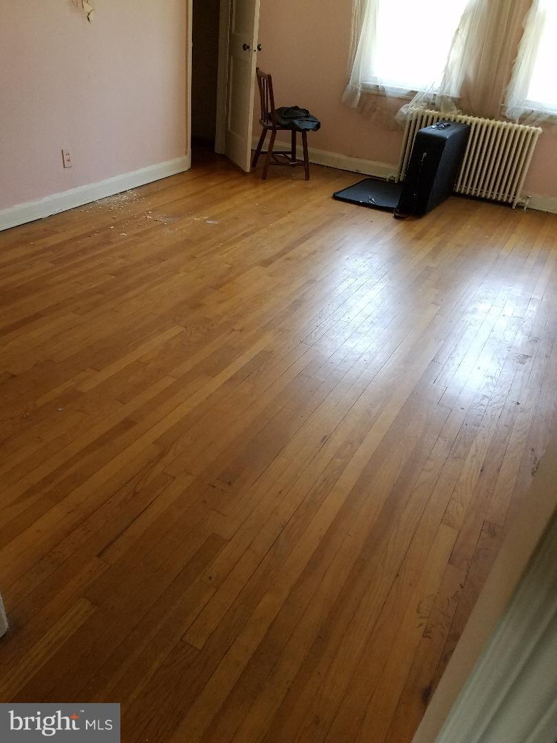 1653 Northgate Road Baltimore, MD 21218 - Photo 3 of 12 Interior (General)