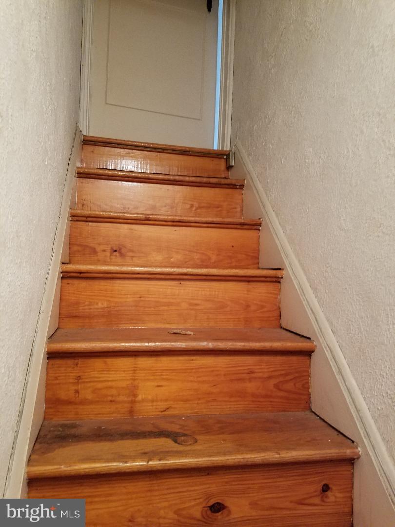 1653 Northgate Road Baltimore, MD 21218 - Photo 4 of 12 Interior (General)