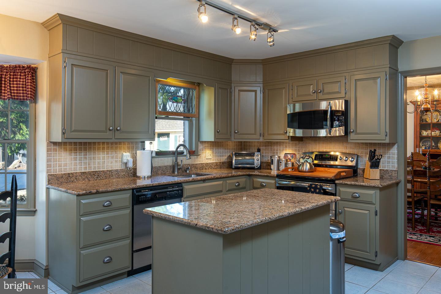 111 Davis Bridge Road Bernville, PA 19506 - Photo 2 of 32 Gallery Image 2