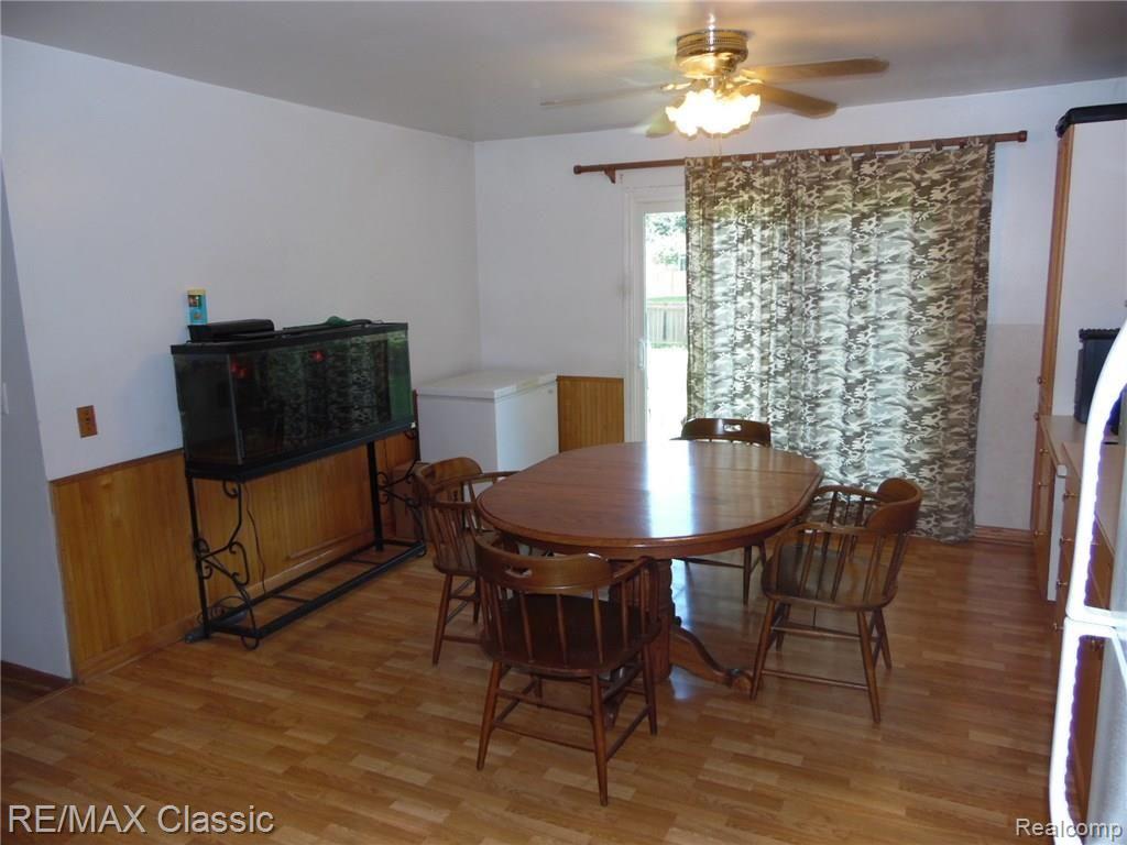 23386 Meadowbrook Road Novi, MI 48375 - Photo 2 of 15 SAM_0397.JPG