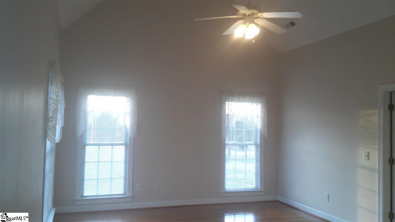 1043 Jameson Road Easley, SC 29640 - Photo 10 of 14
