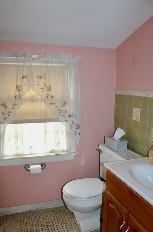 114 Moncrief Road Rockland, MA 02370 - Photo 11 of 20 Gallery Image 11
