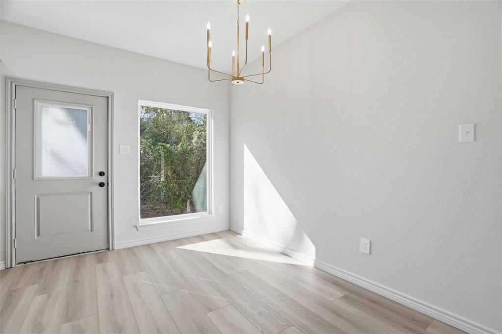 103 Peverly Street Whitney, TX 76692 - Photo 14 of 39