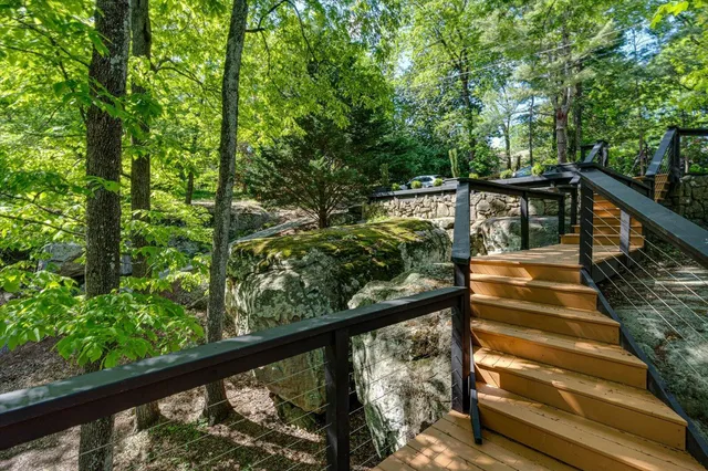 $1,575,000 | 314 Fairy Trail, Lookout Mountain, TN 37350