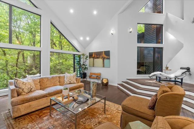 $1,575,000 | 314 Fairy Trail, Lookout Mountain, TN 37350