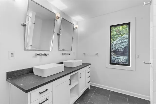 $1,575,000 | 314 Fairy Trail, Lookout Mountain, TN 37350