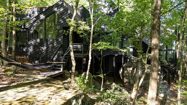 $1,575,000 | 314 Fairy Trail, Lookout Mountain, TN 37350