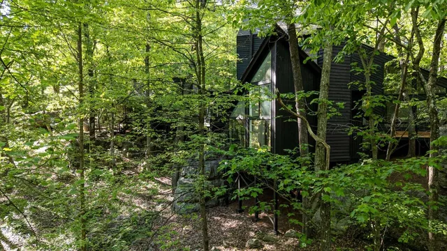 $1,575,000 | 314 Fairy Trail, Lookout Mountain, TN 37350