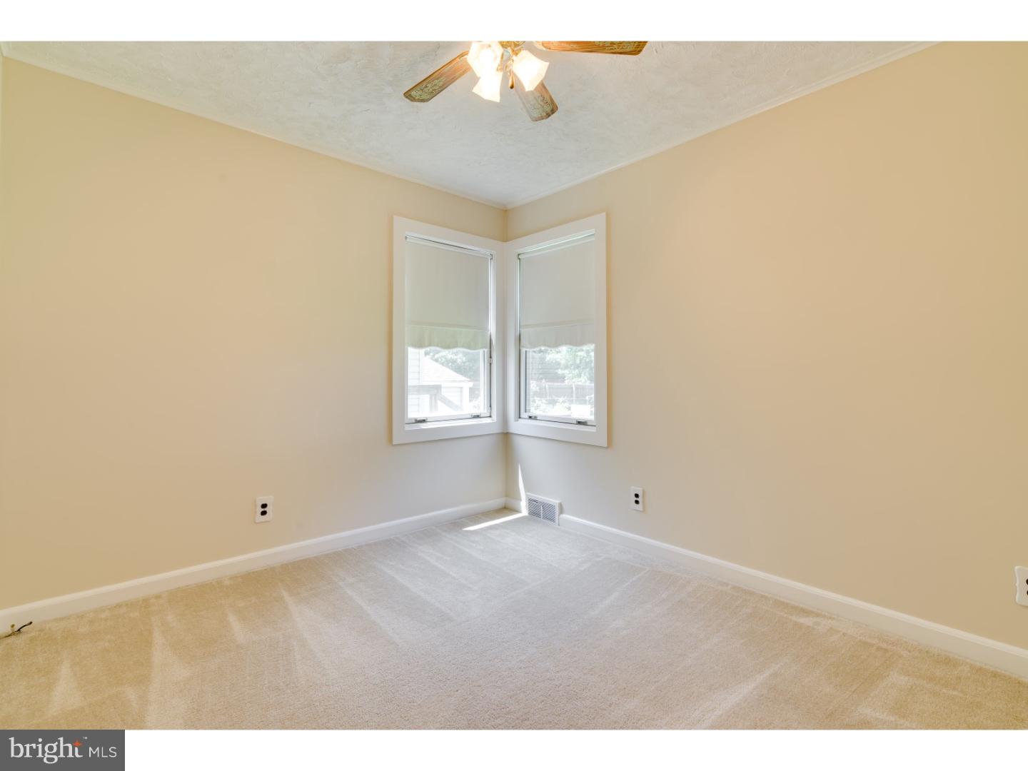 267 Ruth Avenue Hamilton, NJ 08610 - Photo 16 of 22 Bedroom 2
