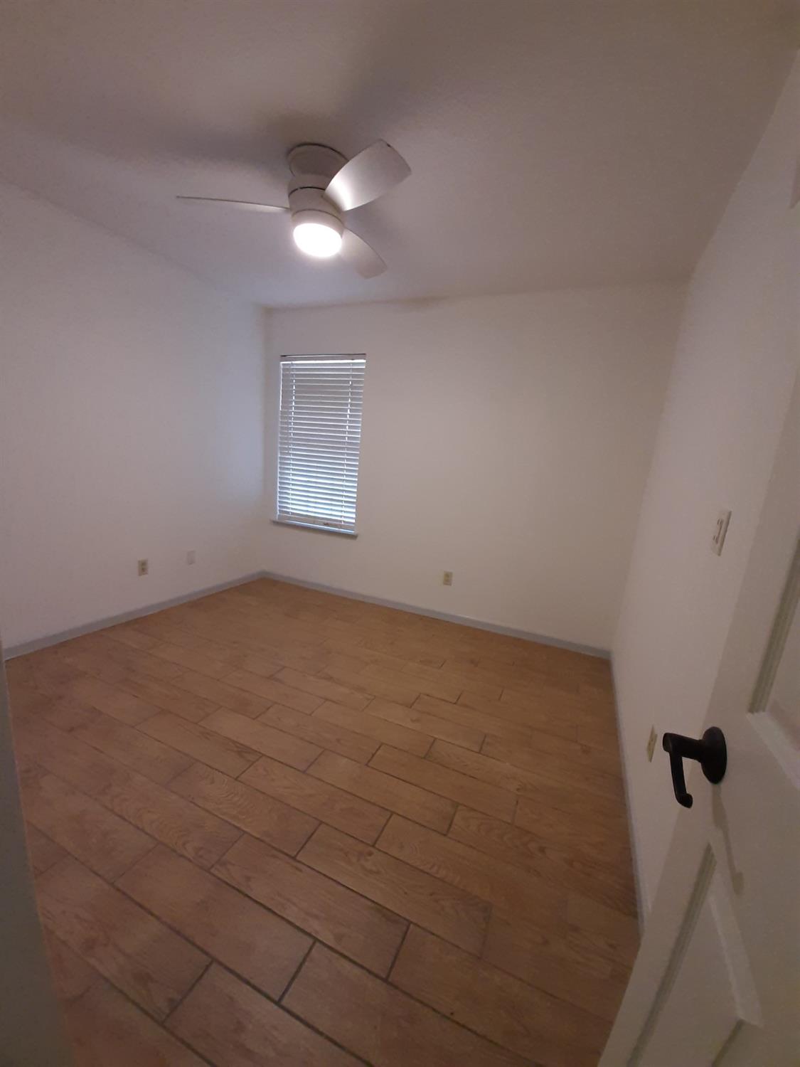 1047 Alexander Court Turlock, CA 95380 - Photo 7 of 22