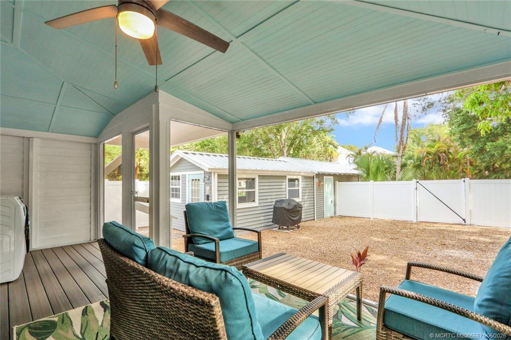 542 Southwest Halpatiokee Street Stuart, FL 34994 - Photo 24 of 33