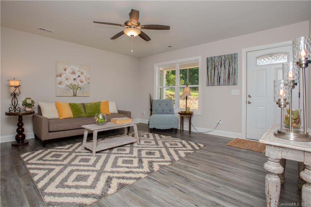 812 China Grove Road Kannapolis, NC 28083 - Photo 6 of 26 Gallery Image 6