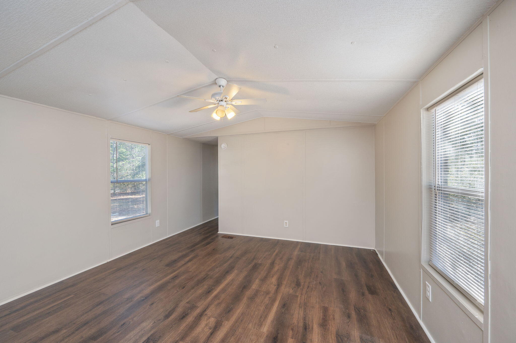 4451 Goldfinch Way Crestview, FL 32539 - Photo 15 of 30 5-web-or-mls-4451-goldfinch-way