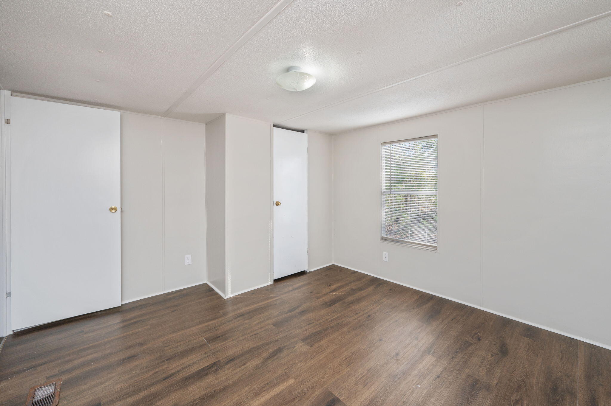 4451 Goldfinch Way Crestview, FL 32539 - Photo 18 of 30 19-web-or-mls-4451-goldfinch-way