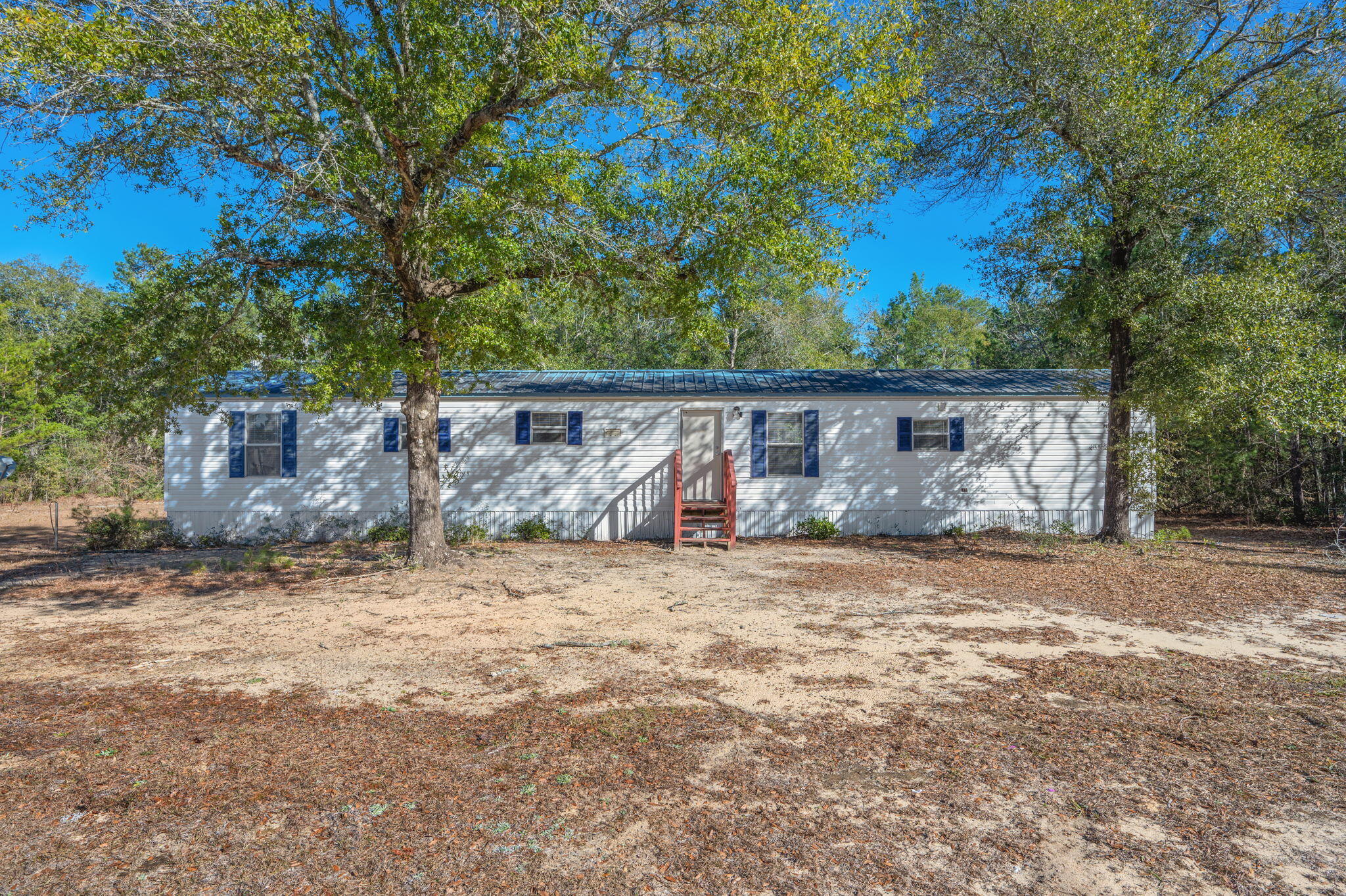 4451 Goldfinch Way Crestview, FL 32539 - Photo 2 of 30 2-web-or-mls-4451-goldfinch-way