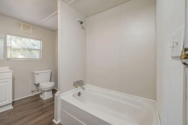 $130,000 | 4451 Goldfinch Way, Crestview, FL 32539