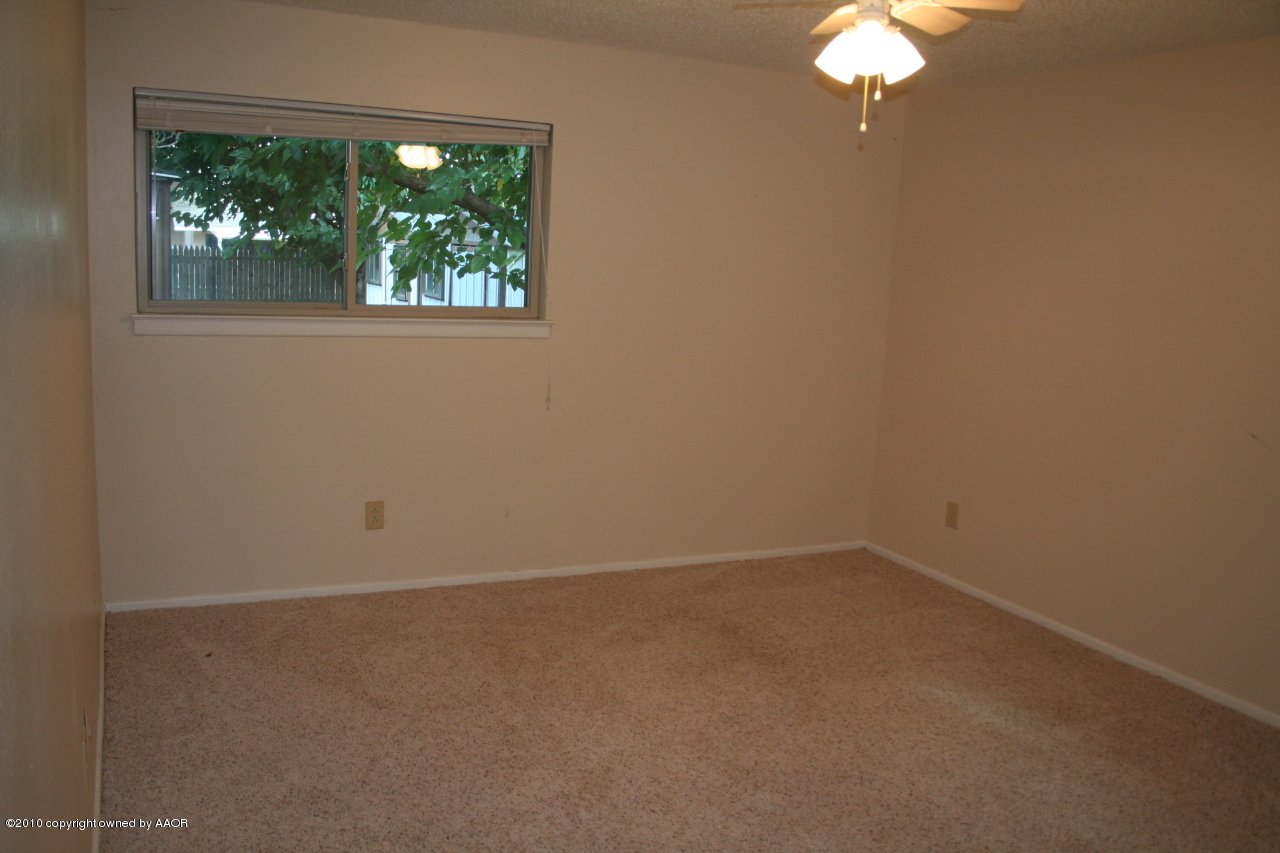 3407 Royal Road Amarillo, TX 79109 - Photo 9 of 20 Bedroom 3