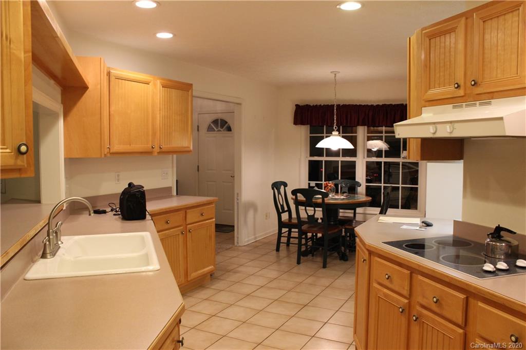 213 South Rugby Road Hendersonville, NC 28791 - Photo 12 of 21 Gallery Image 12