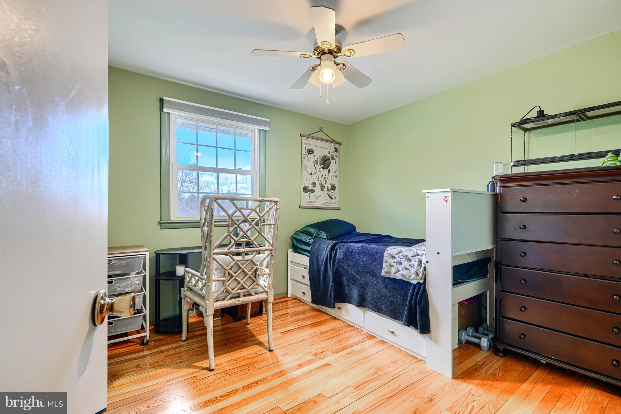 2110 Folkstone Road Lutherville-Timonium, MD 21093 - Photo 16 of 49 a workspace with wooden floor