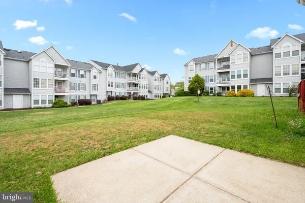 $2,550 | 14 Gemstone Court, Baltimore, MD 21244