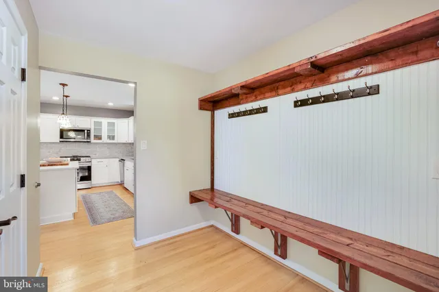 $1,150,000 | 2314 Apple Hill Road, Alexandria, VA 22308