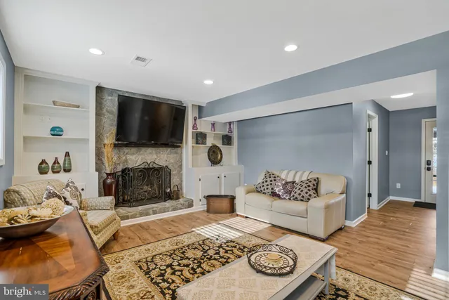 $1,150,000 | 2314 Apple Hill Road, Alexandria, VA 22308