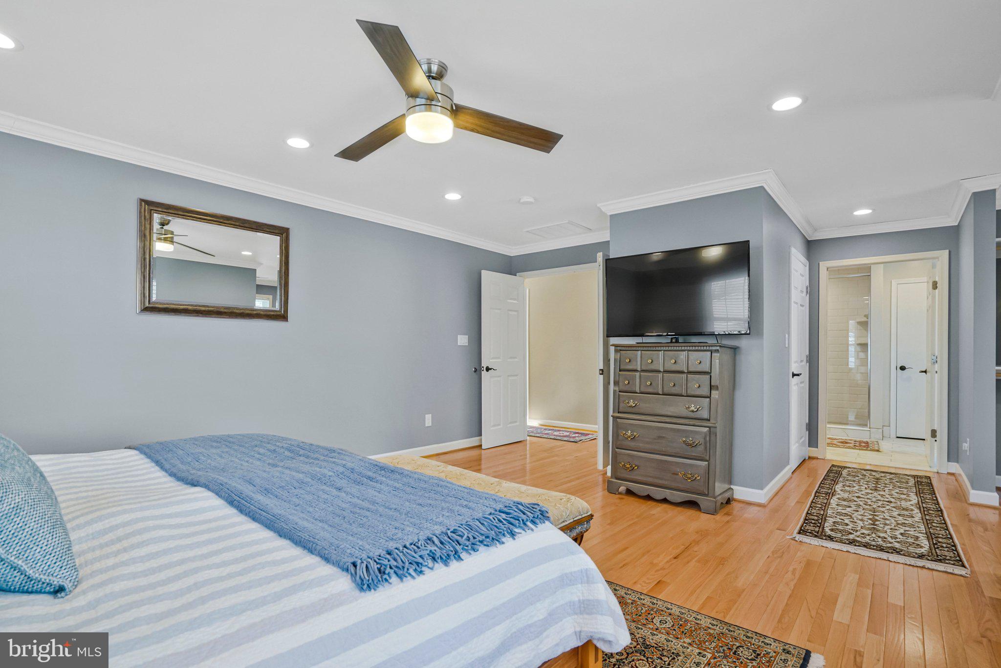 2314 Apple Hill Road Alexandria, VA 22308 - Photo 21 of 45 First bedroom