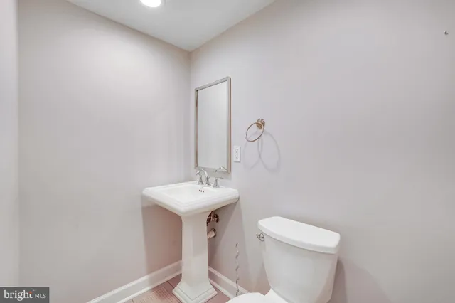 $1,150,000 | 2314 Apple Hill Road, Alexandria, VA 22308