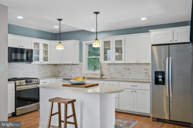 $1,150,000 | 2314 Apple Hill Road, Alexandria, VA 22308