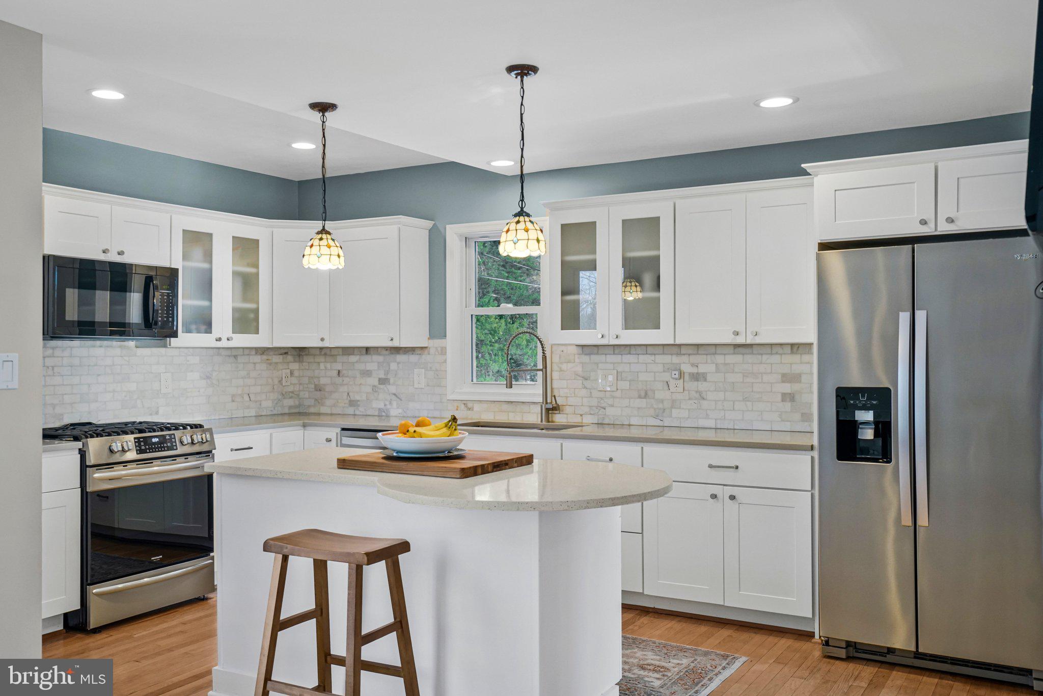 2314 Apple Hill Road Alexandria, VA 22308 - Photo 5 of 45 Kitchen