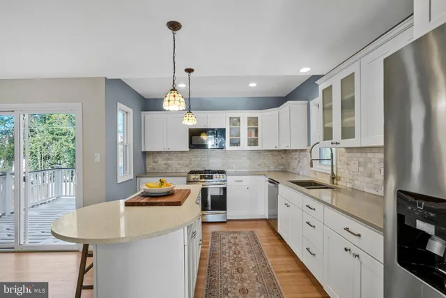 $1,150,000 | 2314 Apple Hill Road, Alexandria, VA 22308