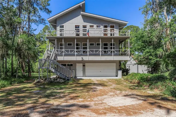$724,900 | 7373 Circle Drive, Lady Lake, FL 32159