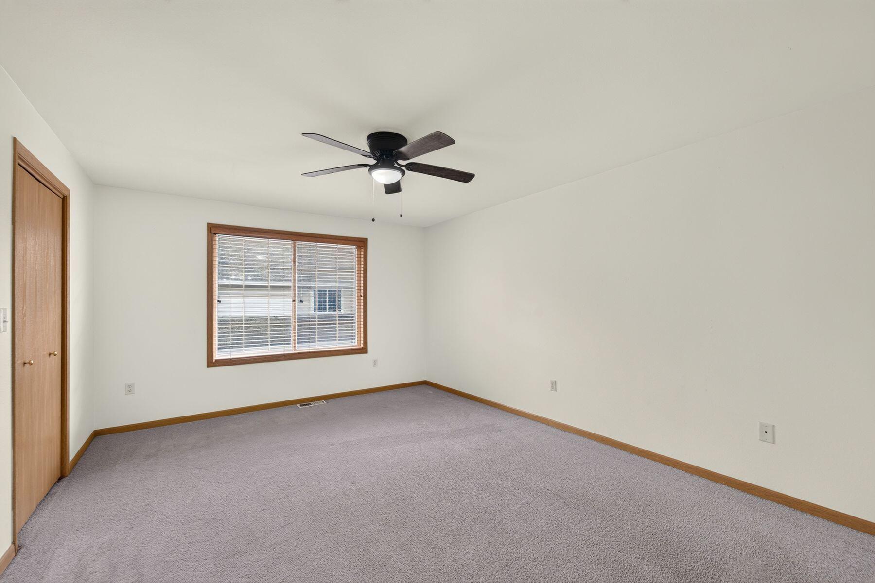 6195 Walnut Lane, Unit 68 Cudahy, WI 53110 - Photo 9 of 20 Spacious Primary Suite