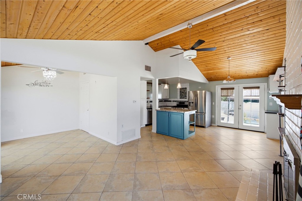 2906 Berkeley Road Riverside, CA 92506 - Photo 7 of 40